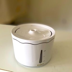 PET Water Fountain - New